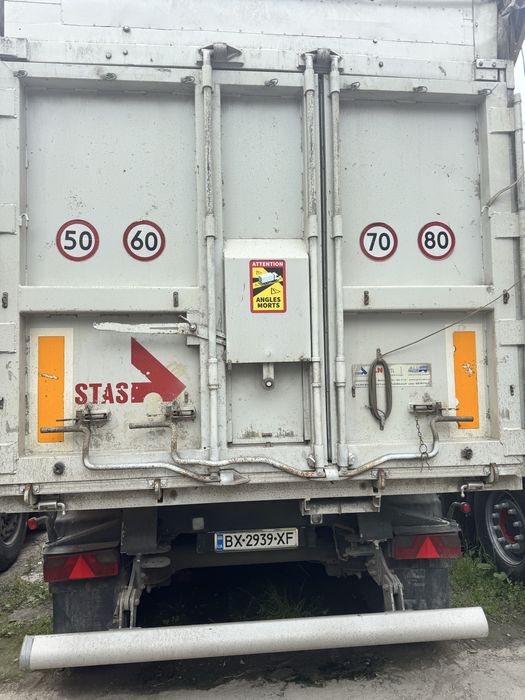 Напівпричіп самоскид