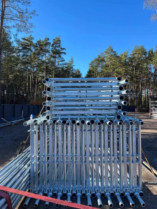 Wynajem Rusztowań Elewacyjnych