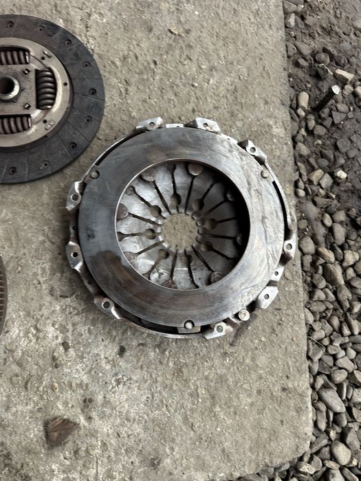 Маховик Щеплення 1.9 6ст Шаран Гелексі Алхамбра Sharan Halaxy Alhambra