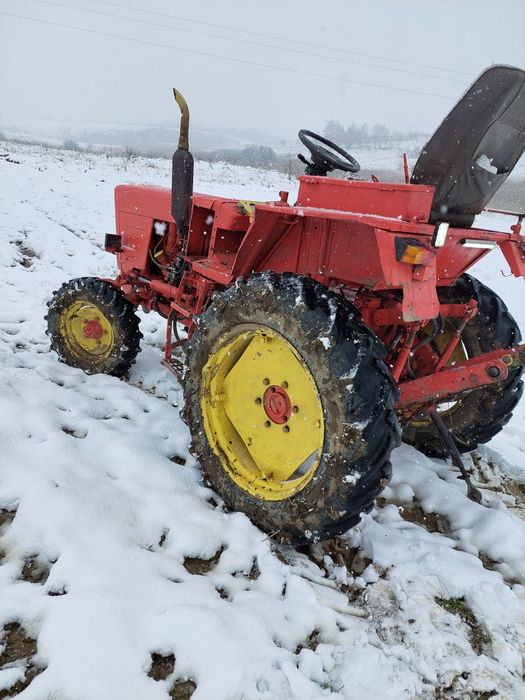 Продам Трактор т25