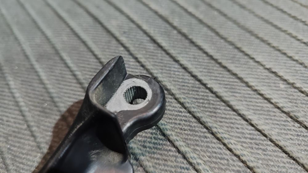 Задня ліва внутрішня дверня ручка БМВ е34