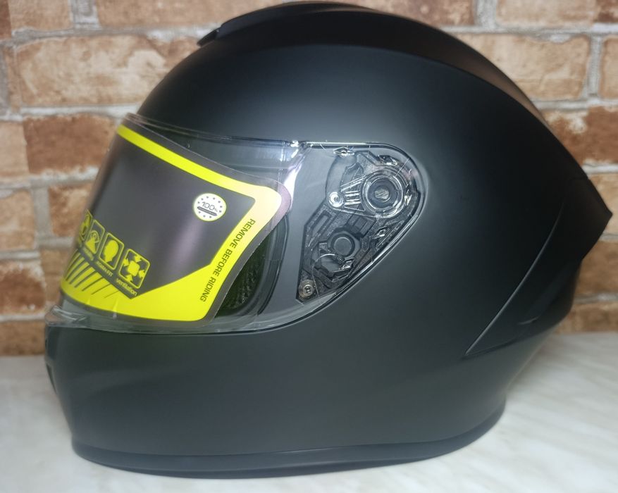 Новий мотошолом Crown Racing L , мотоциклетний шолом . Шлем , мотошлем