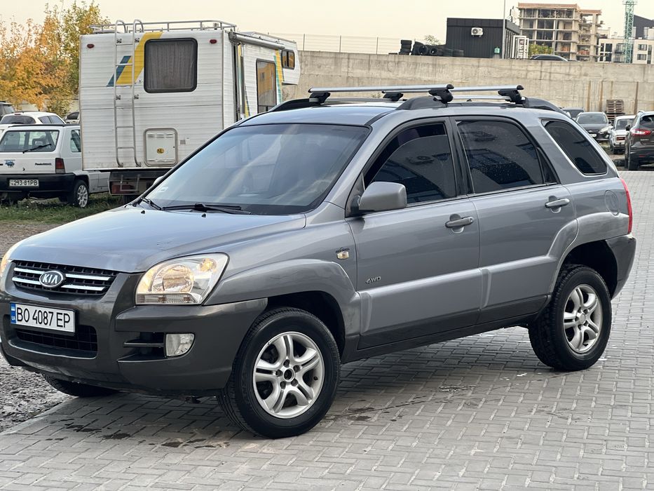 Продам Kia Sportage 4х4 Автомат