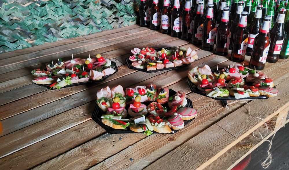 Catering grillowy na imprezy okolicznościowe pikniki festyny