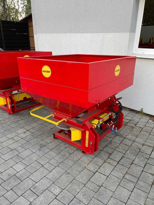 Розкидач мінеральних добрив 1000кг JAR-MET РУМ \ Гарантія