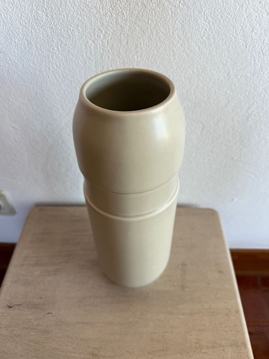 Vaso em grés, branco
