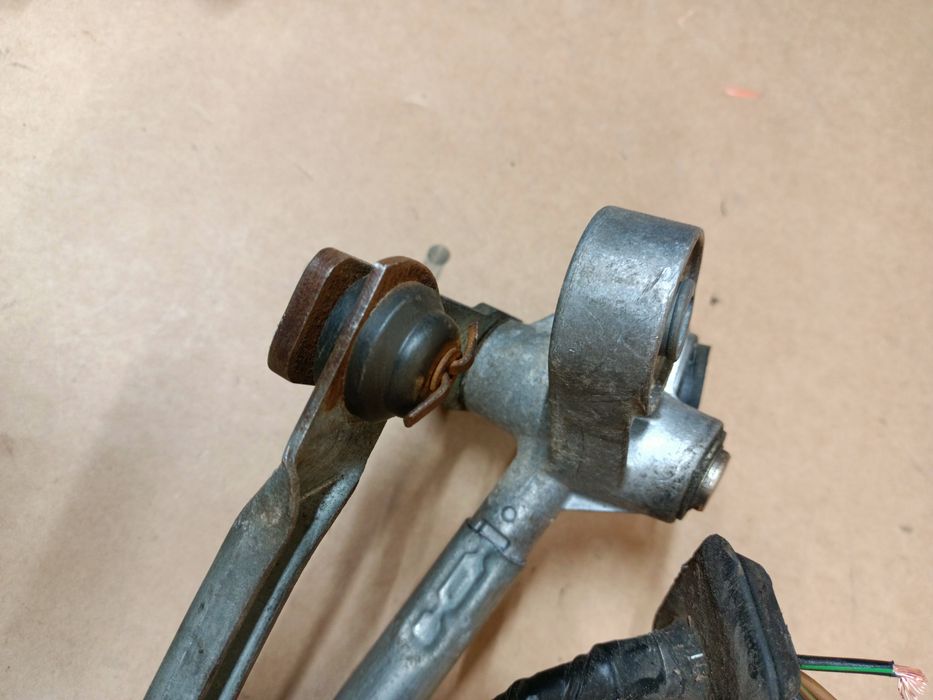 Mechanizm silniczek wycieraczek przód BMW E39 Europa