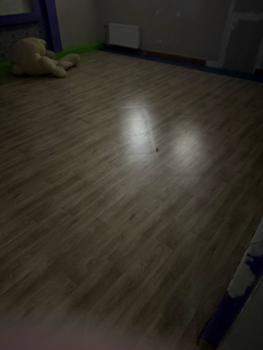 Линолиум практически новый