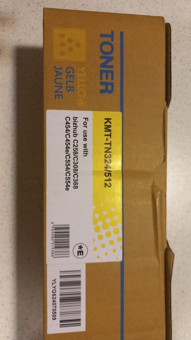 Toner Mangenta e amarelo novos em caixa