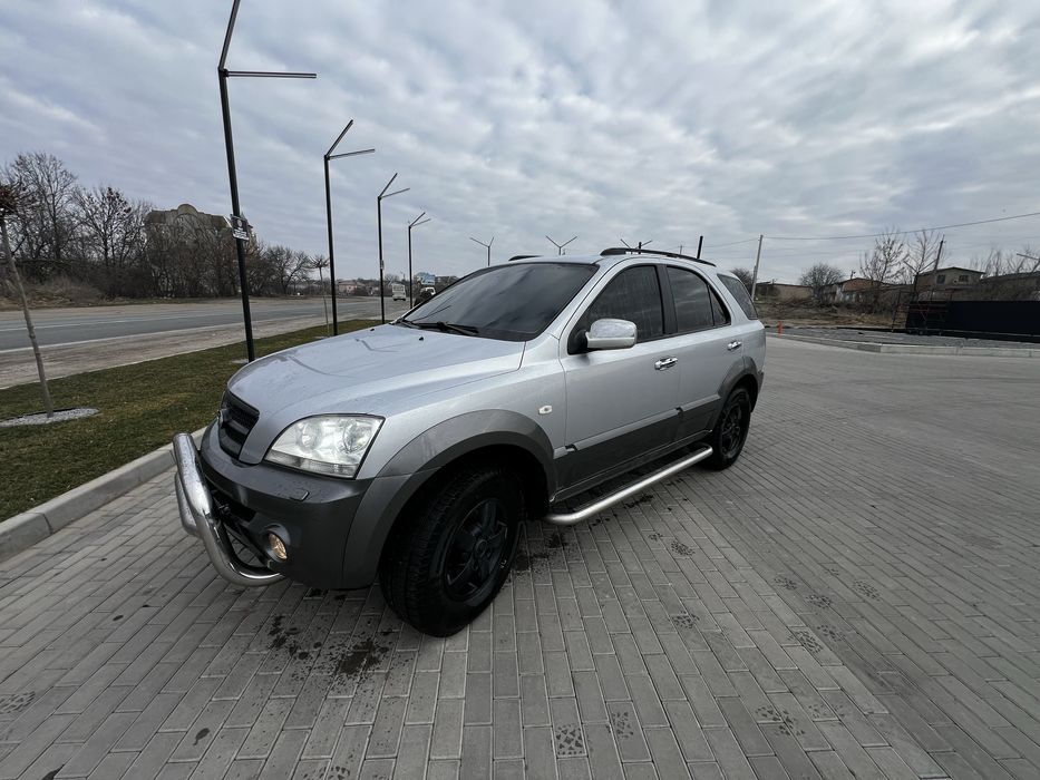 Автомобіль Kia Sorento 2.5 2006 рік. Повністю все обслужене. Не гнила