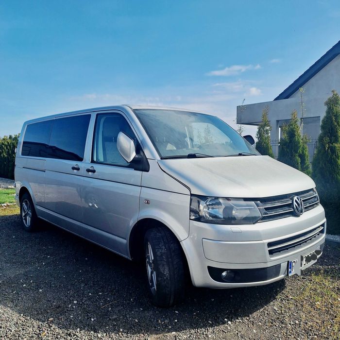 VOLKSWAGEN Transporter T5 2.0 TDI - uszkodzony silnik