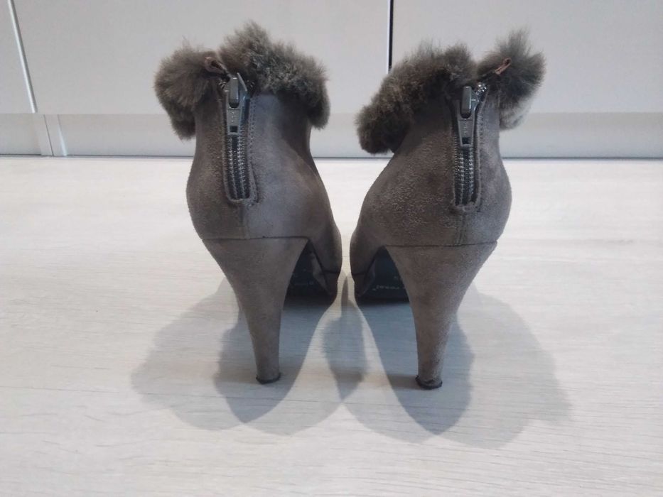 botki szare r.39,5, gino rossi