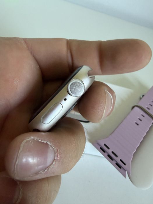 Apple Watch 8 41mm Starlight Bateria 86%