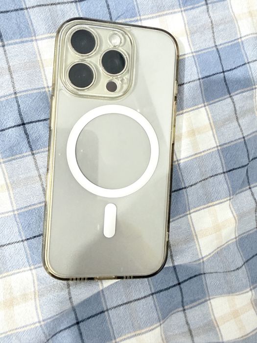 iPhone 16 Pro 128GB Natural Titanium - Dual SIM / Bateria 94%