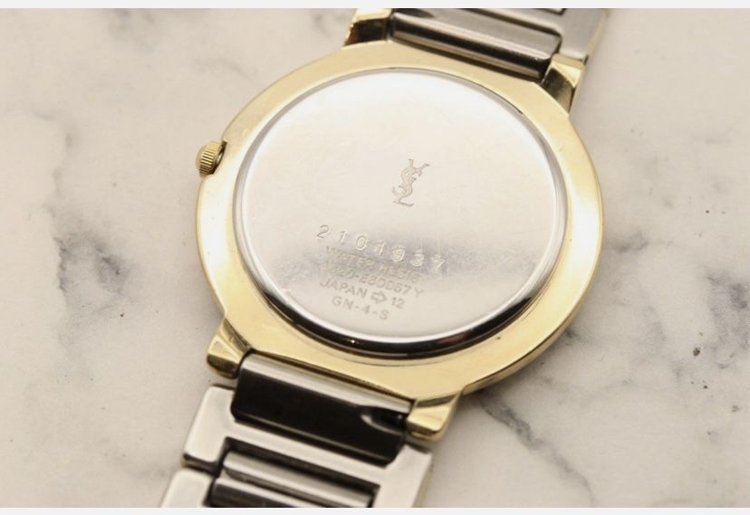 Вінтажний жіночий годинник YvesSaintLaurent