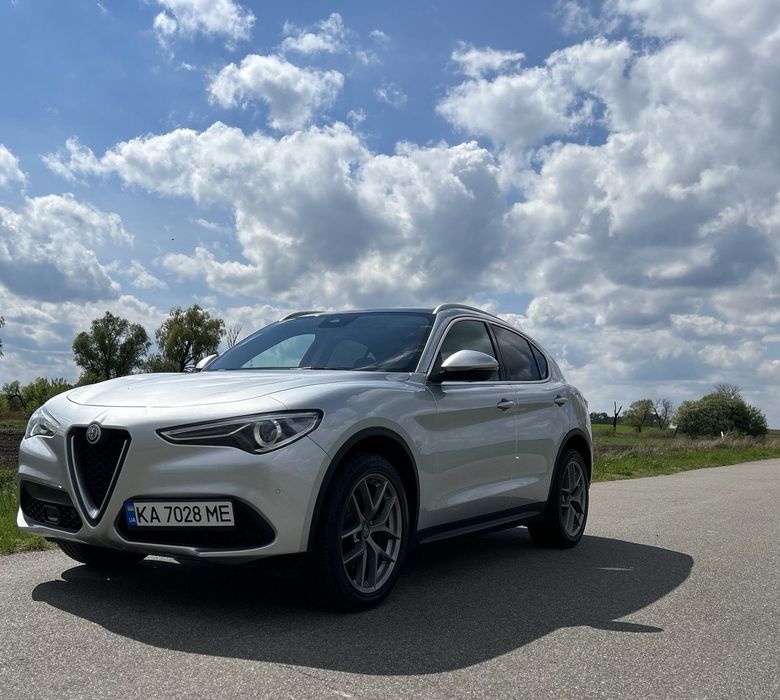 Alfa romeo stelvio