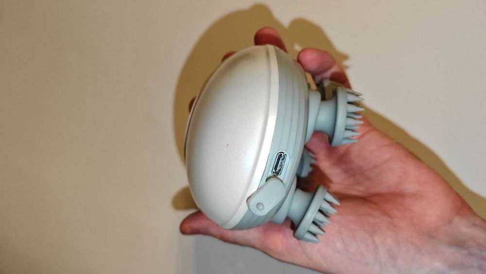 Електричний ручний масажер для тіла та голови (USB, 4 насадки, IPX6)