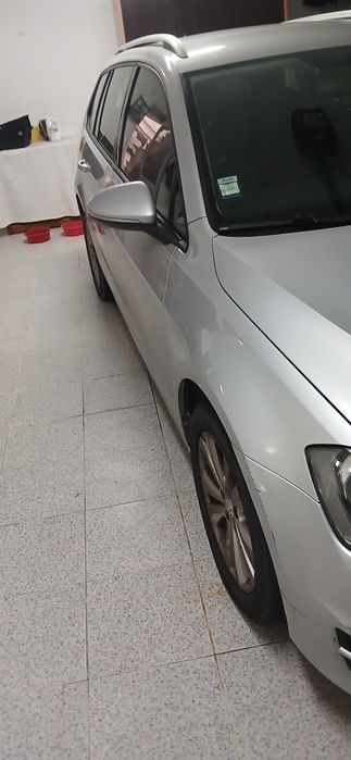 VENDE-SE GOLF carrinha