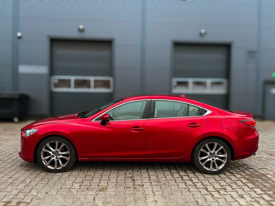 Mazda 6 Mazda 6 GJ • 2.5 SKYACTIV • Automat • USA • Bogata wersja wyposażenia