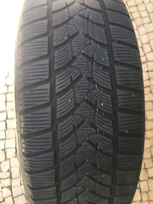 4 JANTES VOLVO XC com pneus