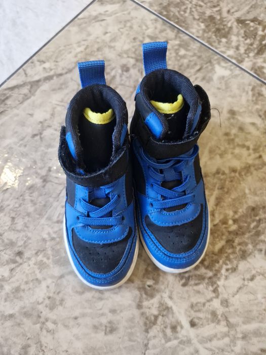 Buty dziecięce soniq  i spiderman r.24