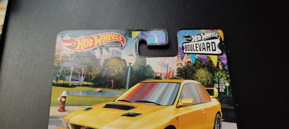 Hotwheels '98 Subaru impreza 22b-sti version
