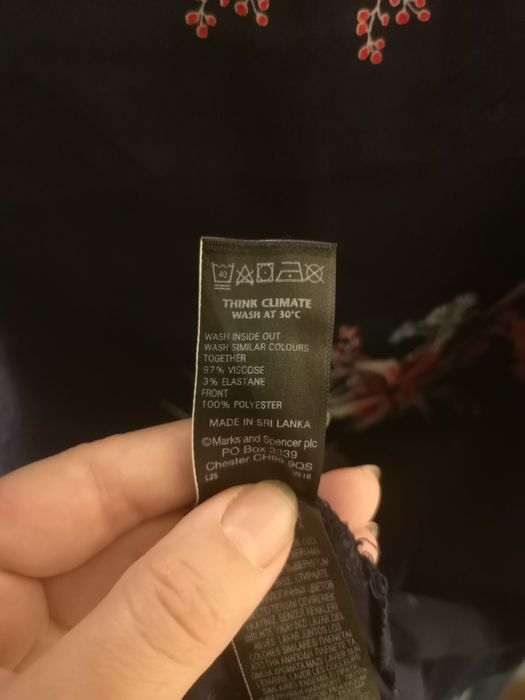 Duża bluzka, XXL, dekold łódka z ramiączkami