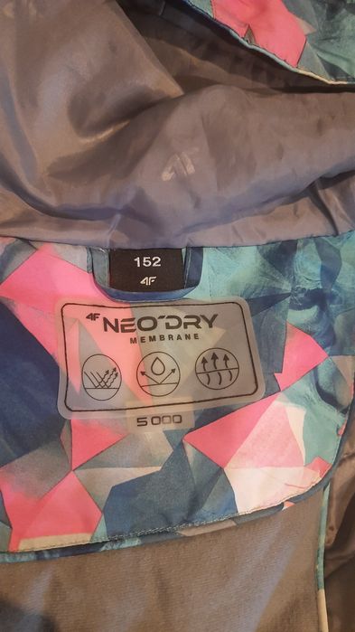 Kurtka narciarska dziecięca 4F Neo Dry Membrana 5000, rozmiar 152