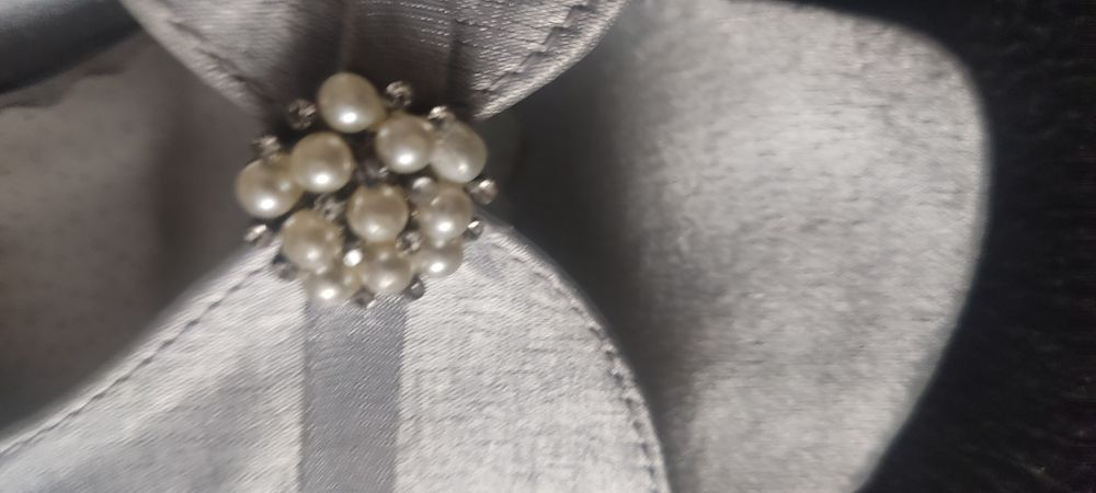 Buty 41 srebrne..