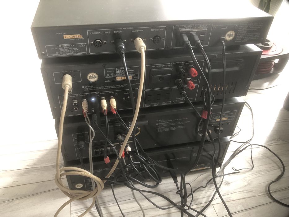 Wieża Kenwood seria 500 z pilotem