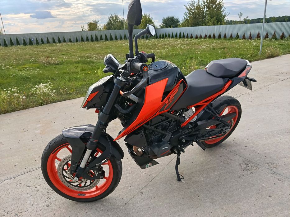 КТМ 200 DUKE ціна не сезонна,продаж срочний ,весною 3300 без торгу.