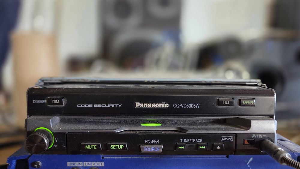 Автомагнітола Panasonic