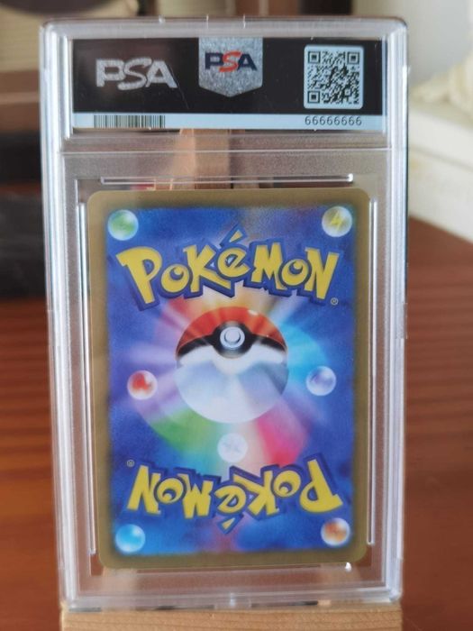 Pokémon Charizard Custom Card e PSA Case
