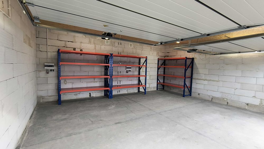 Garaż murowany - wynajem 18 m² lub 32 m²