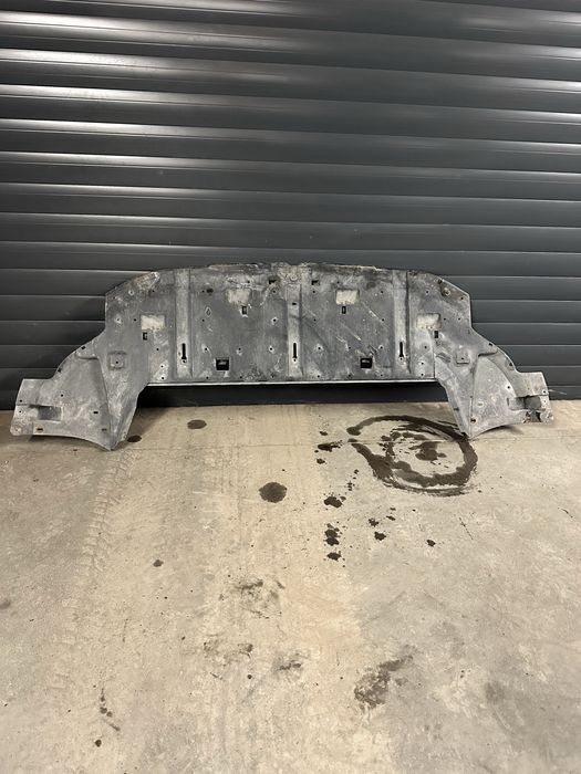 Osłona pod zderzak przedni peugeot 308 sw