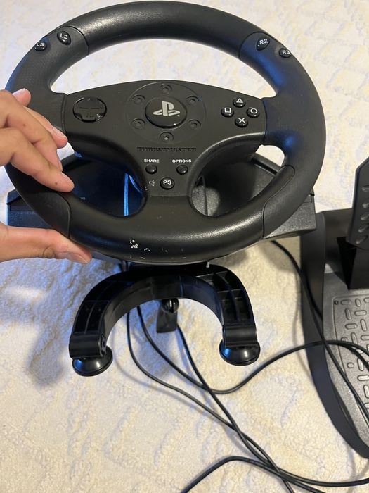 Volante e Pedais Ps4