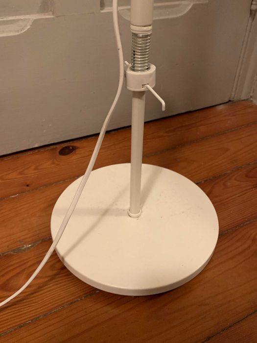 Base Candeeiro Ikea branco