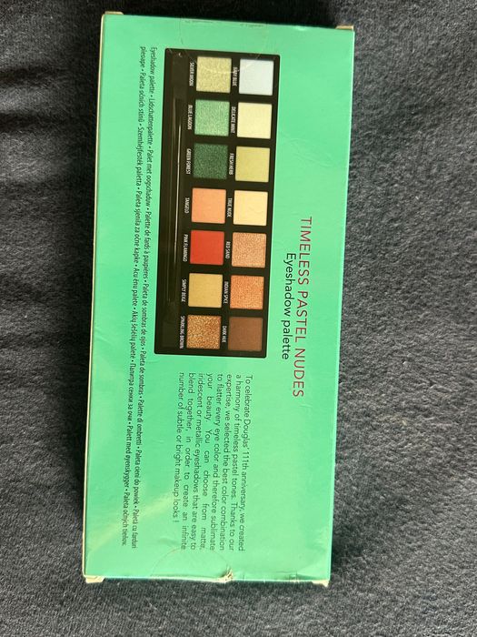 Douglas timess pastel nudes eyeshadow palette- paleta do cieni