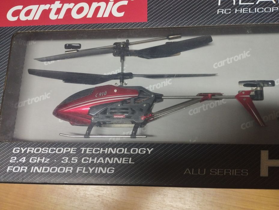 Helicóptero com comando