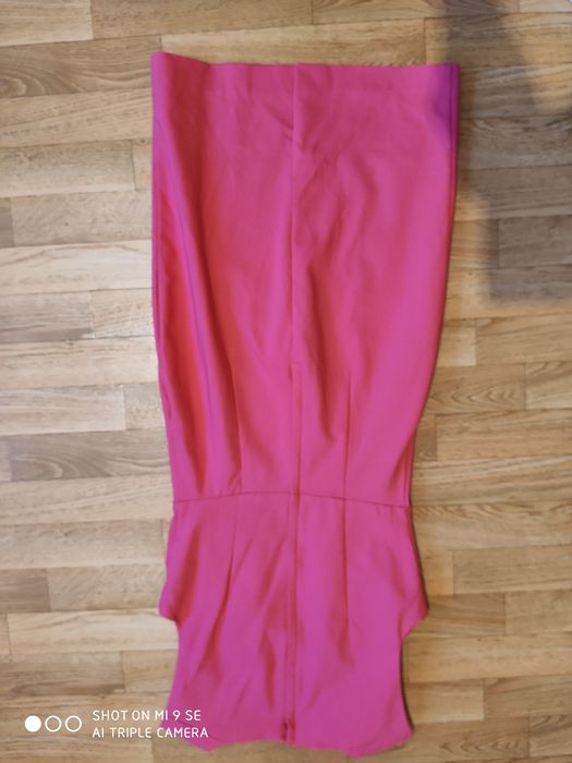 Dopasowana sukienka Orsay
