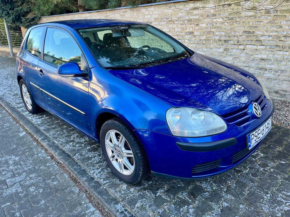 Volksvagen Golf V 1.4 FSI 90 koni