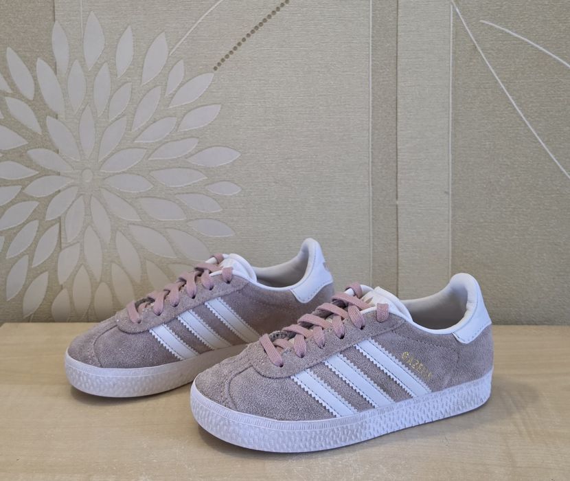 Дитячі кросівки оригінал Adidas Gazelle розмір 28