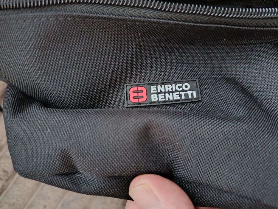 Nowa saszetka męska