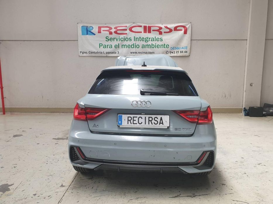 Câmera De Visualização Frontal Audi A1 Sportback Gba