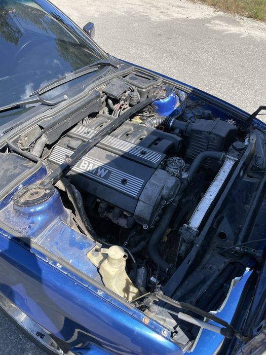 BMW E34 бмв Е34 м50б25