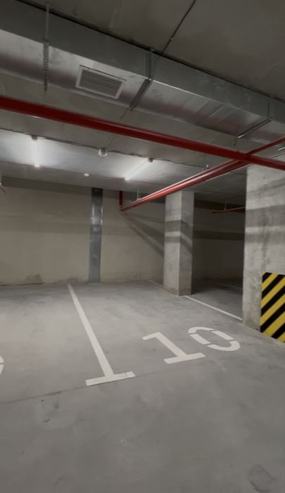 Паркомісця  продаж