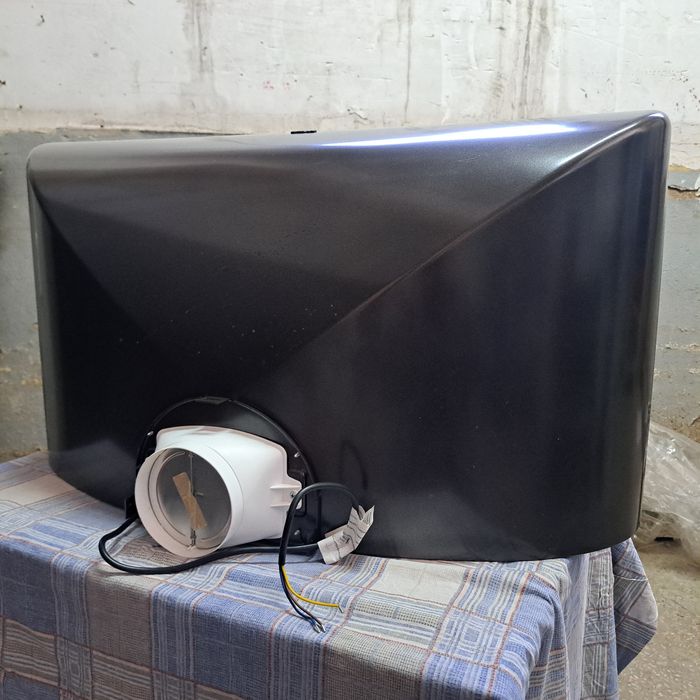 Продам вытяжку SMEG