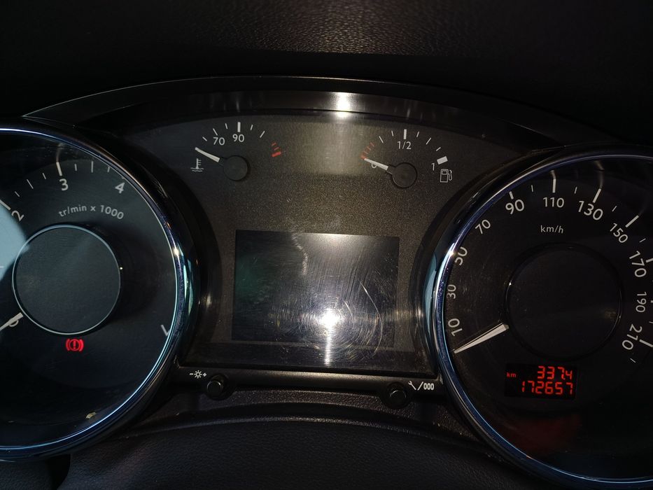 Пежо 5008. 13р.1.6.