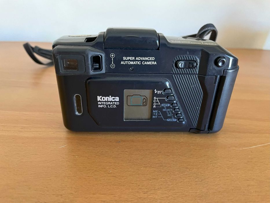 Konica Z-up 80 analógica
