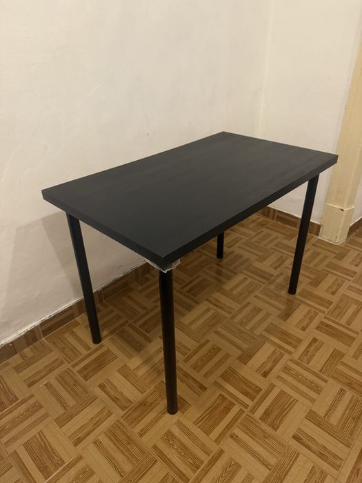 Vendo Mesa IKEA LINNMON / ADILS – Preta | Usada e Estimada